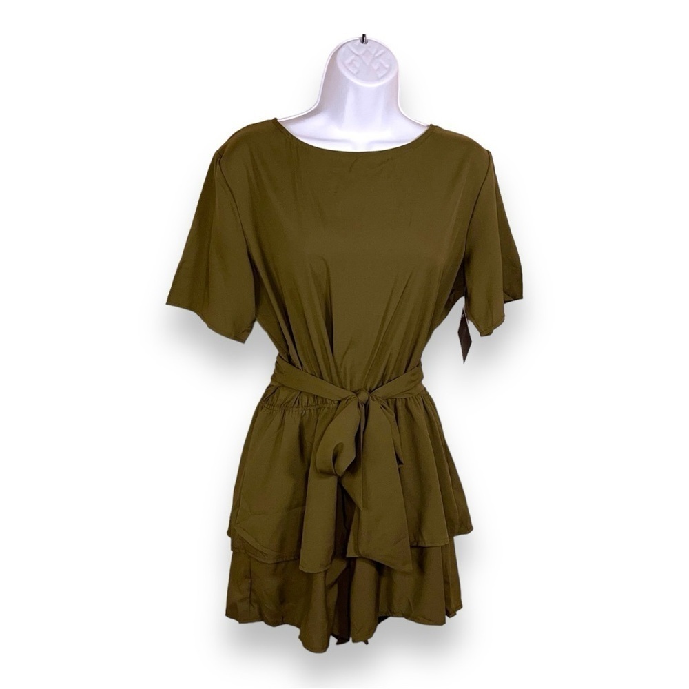 NEW MEDIUM MILITARY GREEN RUFFLE ROMPER LIGHTWEIGHT